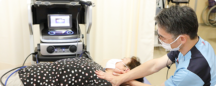 オリンピックやプロスポーツの現場でも使用されている最先端のリハビリ機器を複数台導入