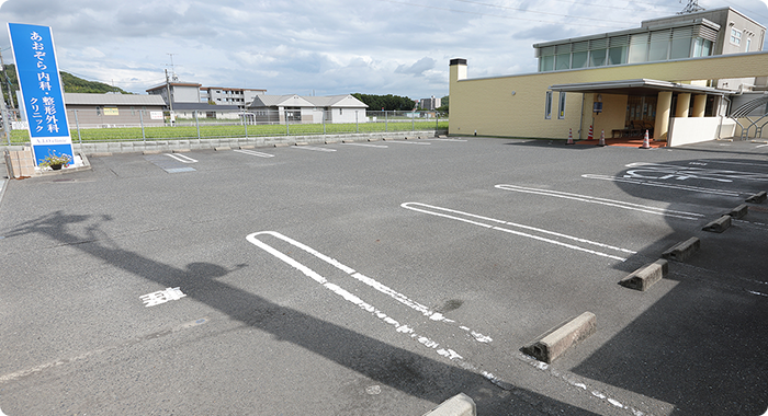 駐車場計28台完備